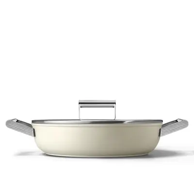 Offre Spéciale Casserole Profonde Smeg Style Crème 28 cm